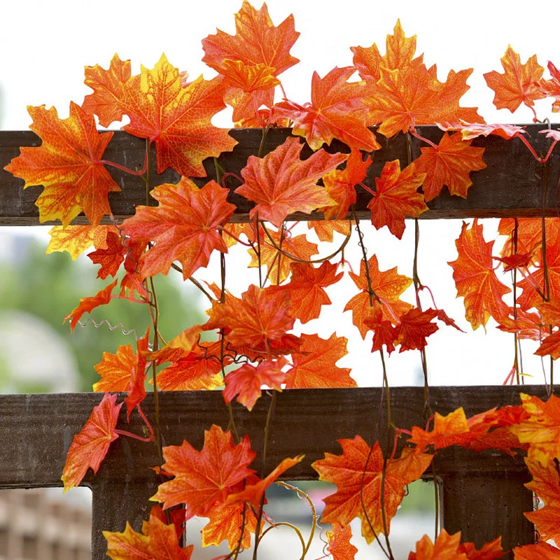 

2.4m Artificial Maple Leaf Vine Fake Foliage String Home Autumn Decoration Leaves Garland Thanksgiving Christmas Garden Decor