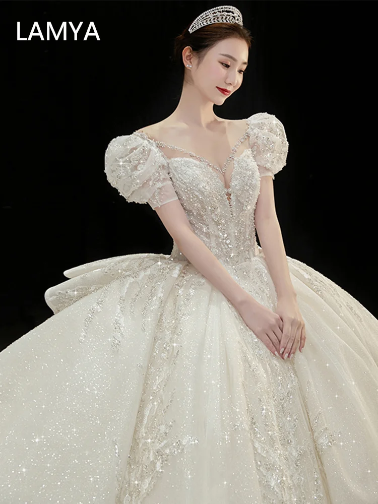 

LAMYA Ball Gown Vintage Pearls Wedding Dress 2022 Elegant Lace Appliques Vestido De Noiva Sweep Beading Train Bride Bridal