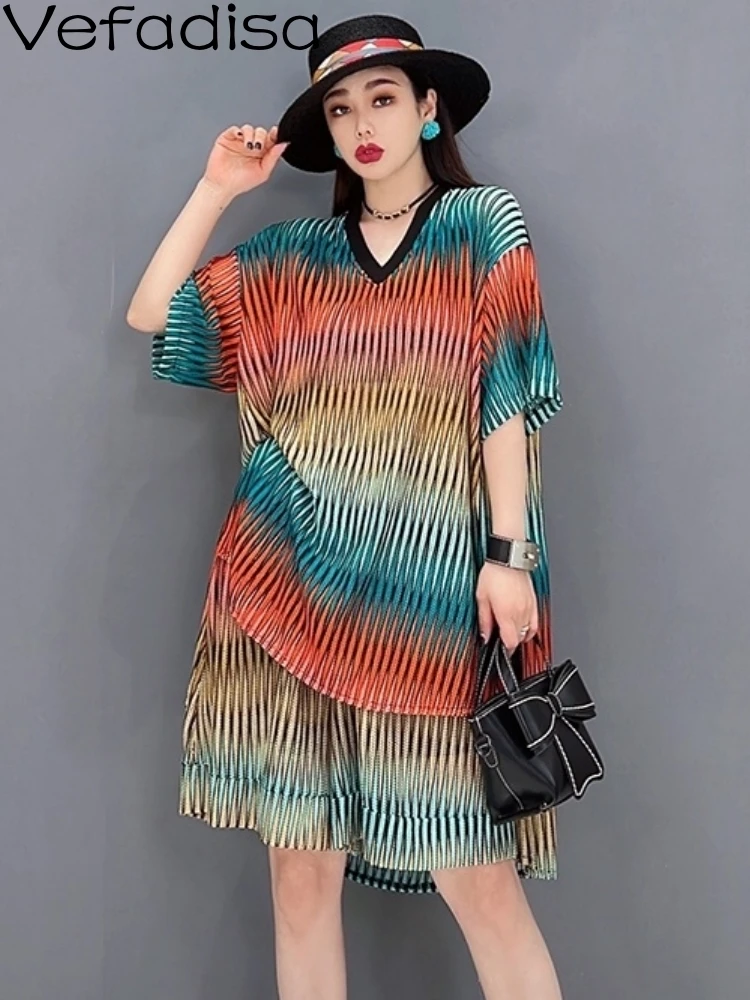 

Vefadisa 2023 Summer Stripe Printing Short Sleeve V-neck T-shirt + Elastic Waist Leisure Shorts Sets Red Yellow Women's LHX4110