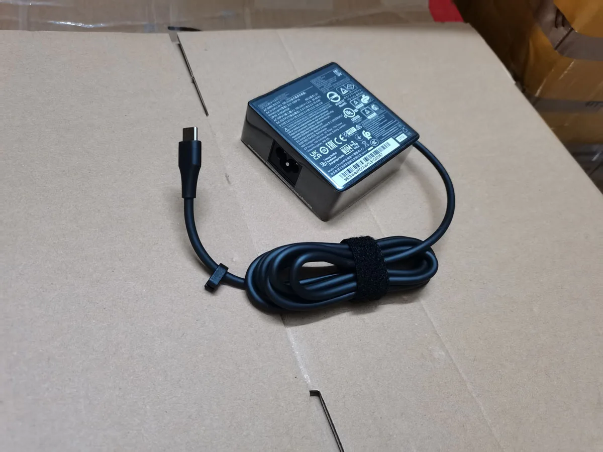 НОВЫЙ OEM-адаптер переменного тока 20 В 5 А 100 Вт A21-100P1A USB-C для ноутбука MSI Summit E15 A11SCST-056