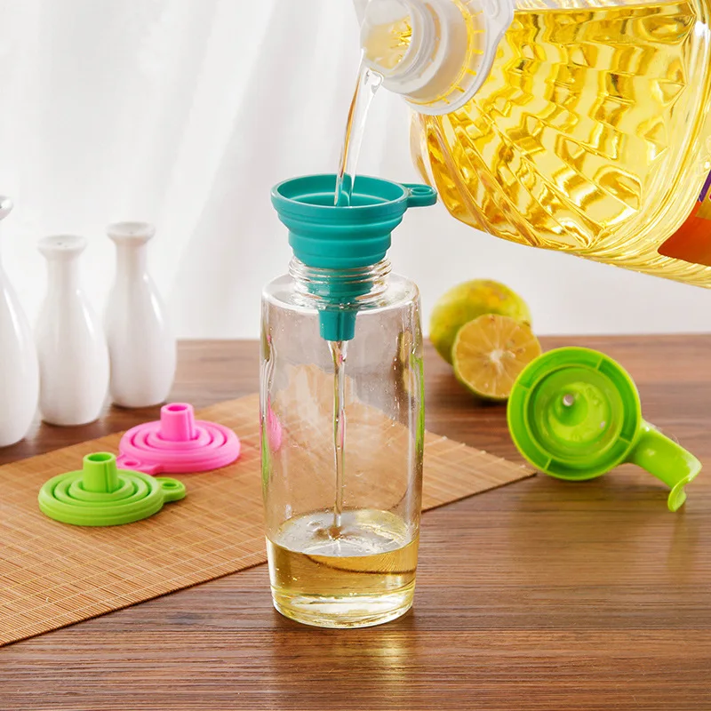 

Mini Foldable Funnel Silicone Foldable Funnel Foldable Portable Funnels Hanging Household Liquid Dosing Kitchen Tools