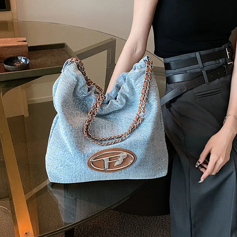 Luxury Designer Handbag Casual Crossbody Bags for Women Commuter Fashion Chain Shoulder Bag Shopping Travel Versatile Storage