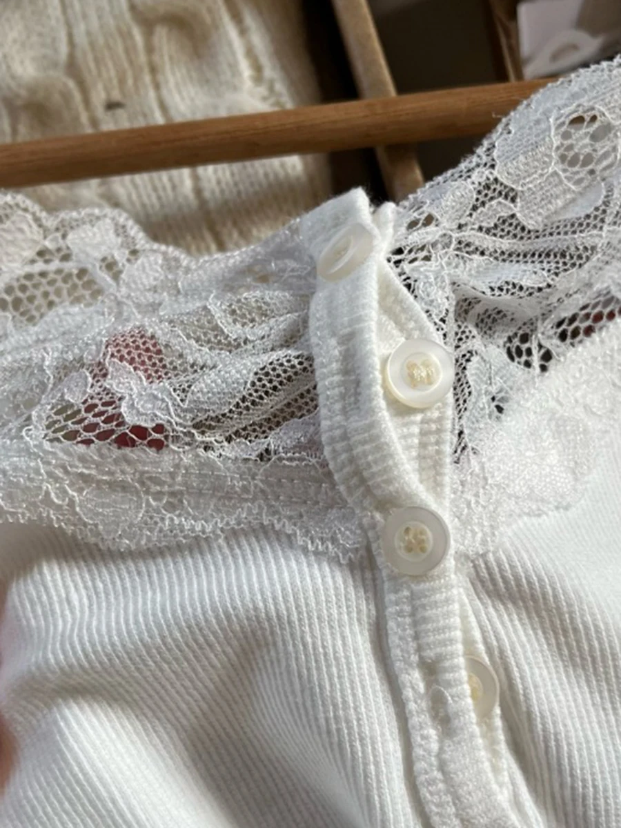 Кружевные лоскутные тонкие топы на бретелях женские летние пуговицы два банта