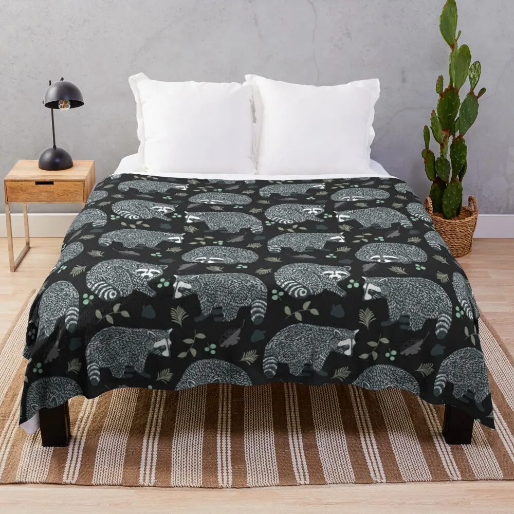 

Raccoons!Throw Blanket soft