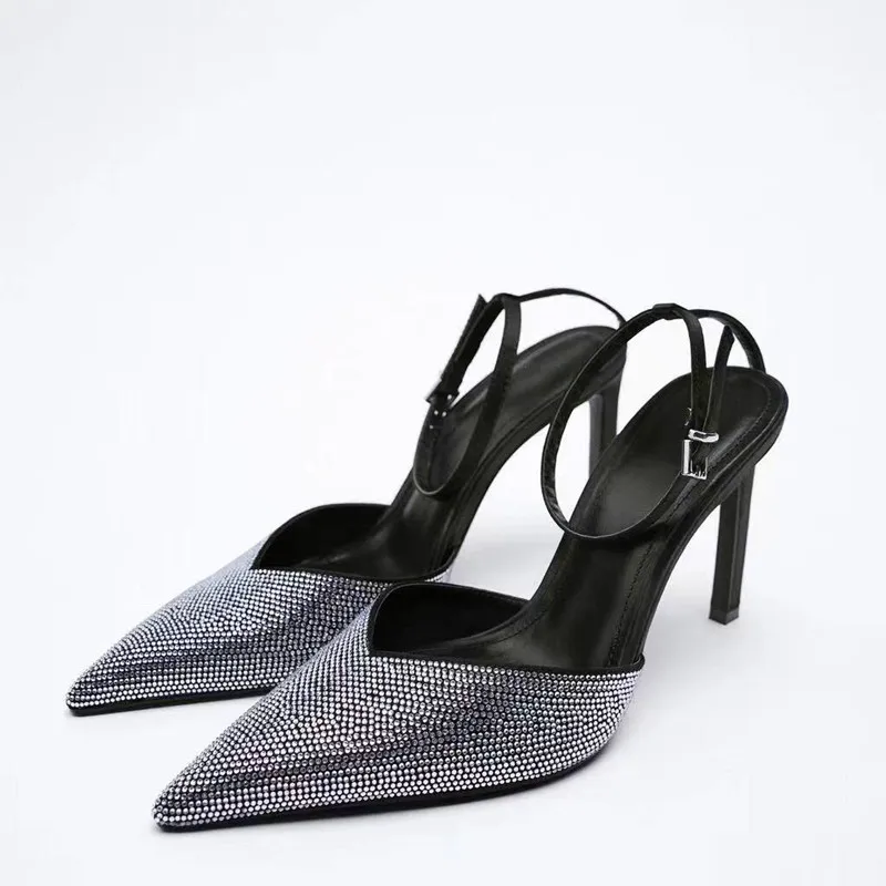 

ZA Fashionable High Heels With A Semi Enveloped Floor Heel Design And Fine Diamond Embellishments
