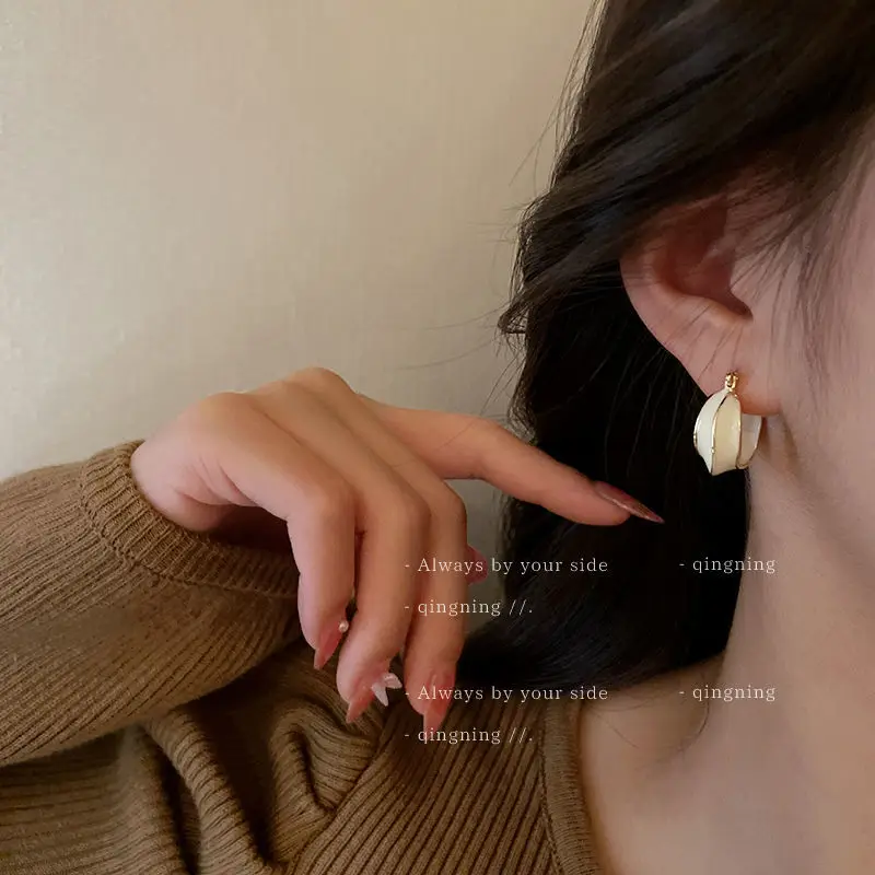 

Серьги-кольца U-образные с золотистыми краями женские, ювелирные украшения для ушей неправильной формы, свадебные украшения в подарок, 2022