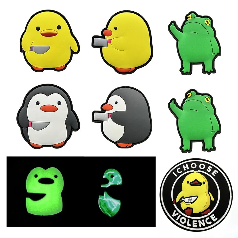 Значок для боевого духа пингвина с ножом светящиеся ночью нашивки из ПВХ