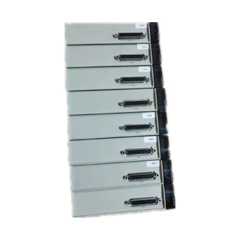 

Schneider TSXAEY800 90% новый, использованный в хорошем состоянии