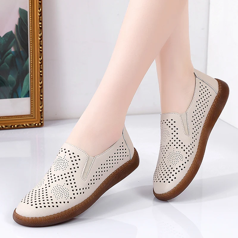

Summer Women Casual Shoes Fashion Hollow Out Loafers Breathable Women's Flat Shoes Ladies Designer Sneakers Slip-on Moccasins