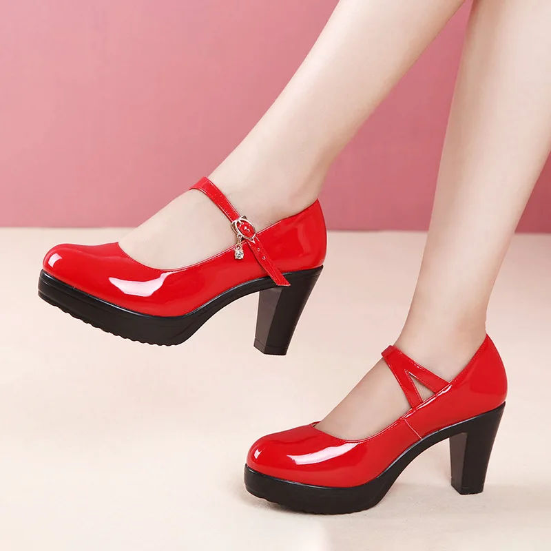 

Plus Size 32-43 Block High Heels Shoes Women's Platform Pumps 2023 Elegant Patent Leather Footwear for Mom Dance Work Office