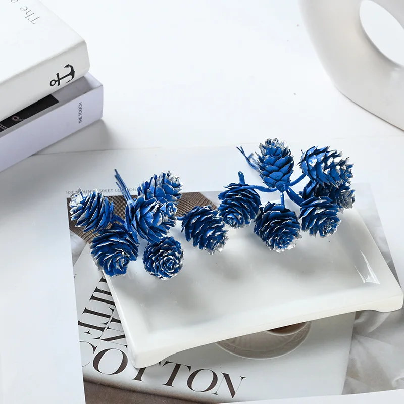 Искусственные сосновые шишки для декора