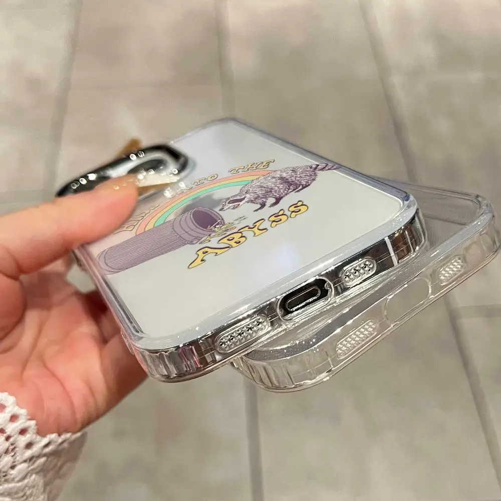 Фото Матовый противоударный мягкий чехол для iPhone 17, 16, 15, 14, 13, 12, 11, Mini, Pro, MAX с забавным милым енотом, серый №4