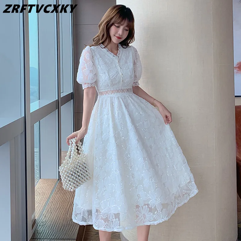 

Женское платье-миди с коротким рукавом, V-образным вырезом и блестками