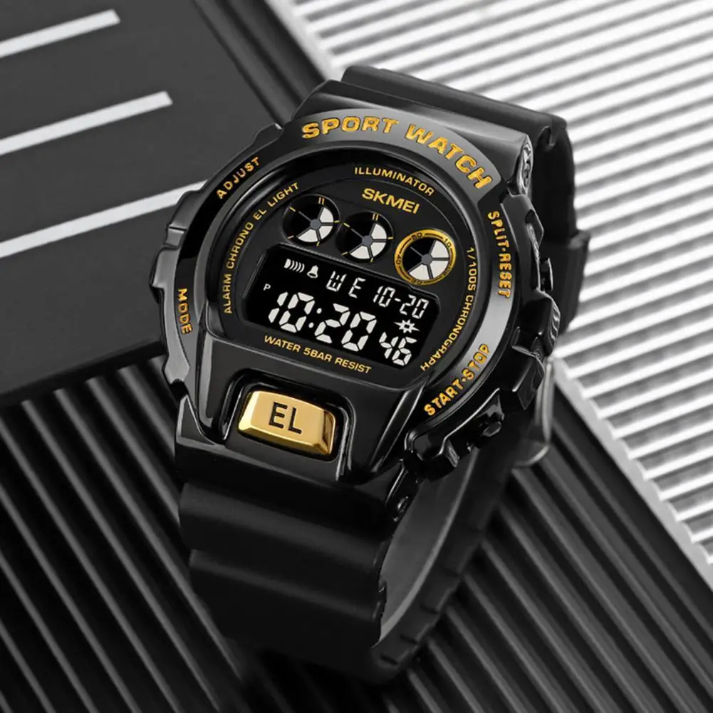 

Timing Function 12/24 Hours System Battery Powered Sports Watch for Teens