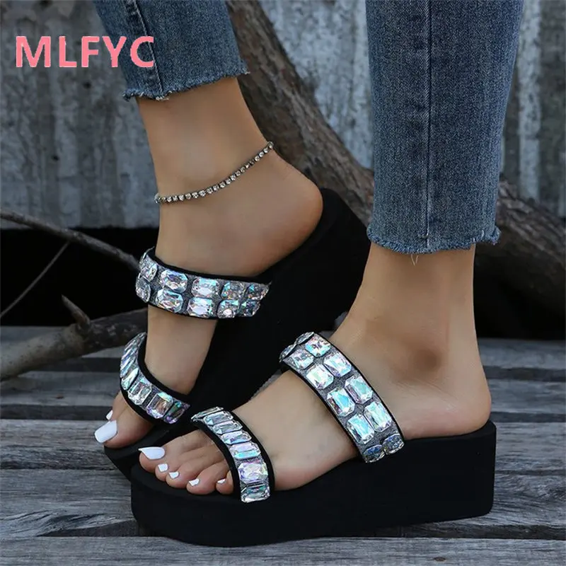 

Women's slippers New thick bottom slippers female light casual sandals for external wear 2023 summer flat sandals
