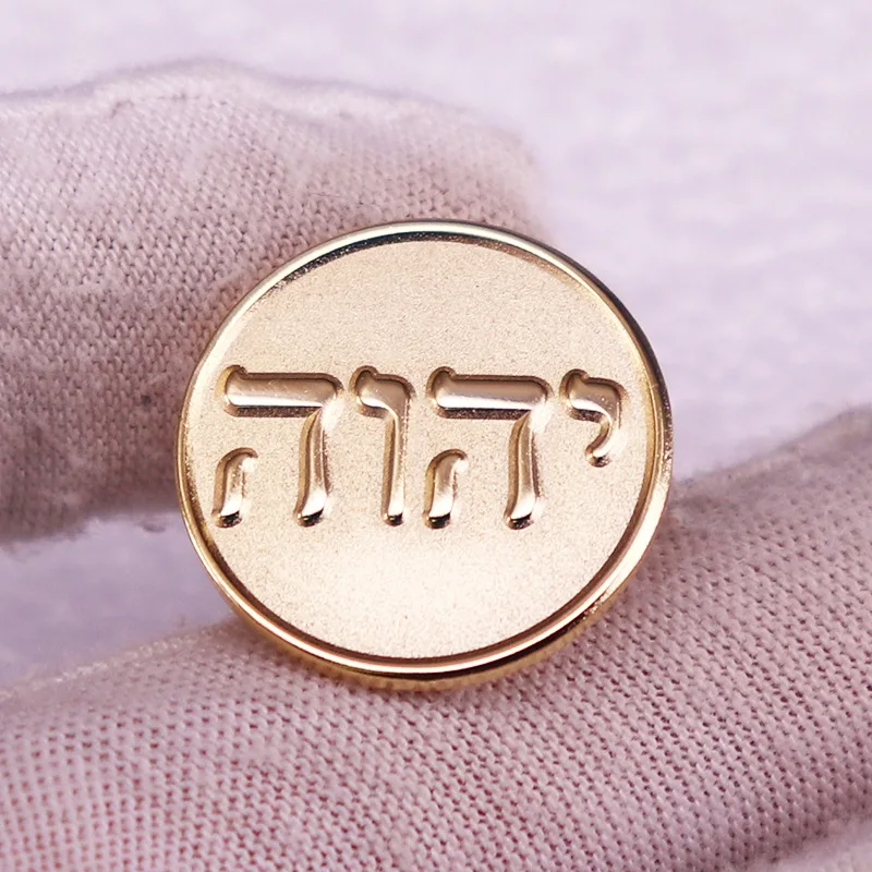 

XM-funny Four-letter god name brooch Greek letters badge personalized badge metal brooch accessory interesting jewelry