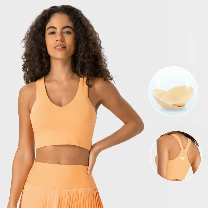 

Топ женский спортивный с V-образным вырезом и логотипом