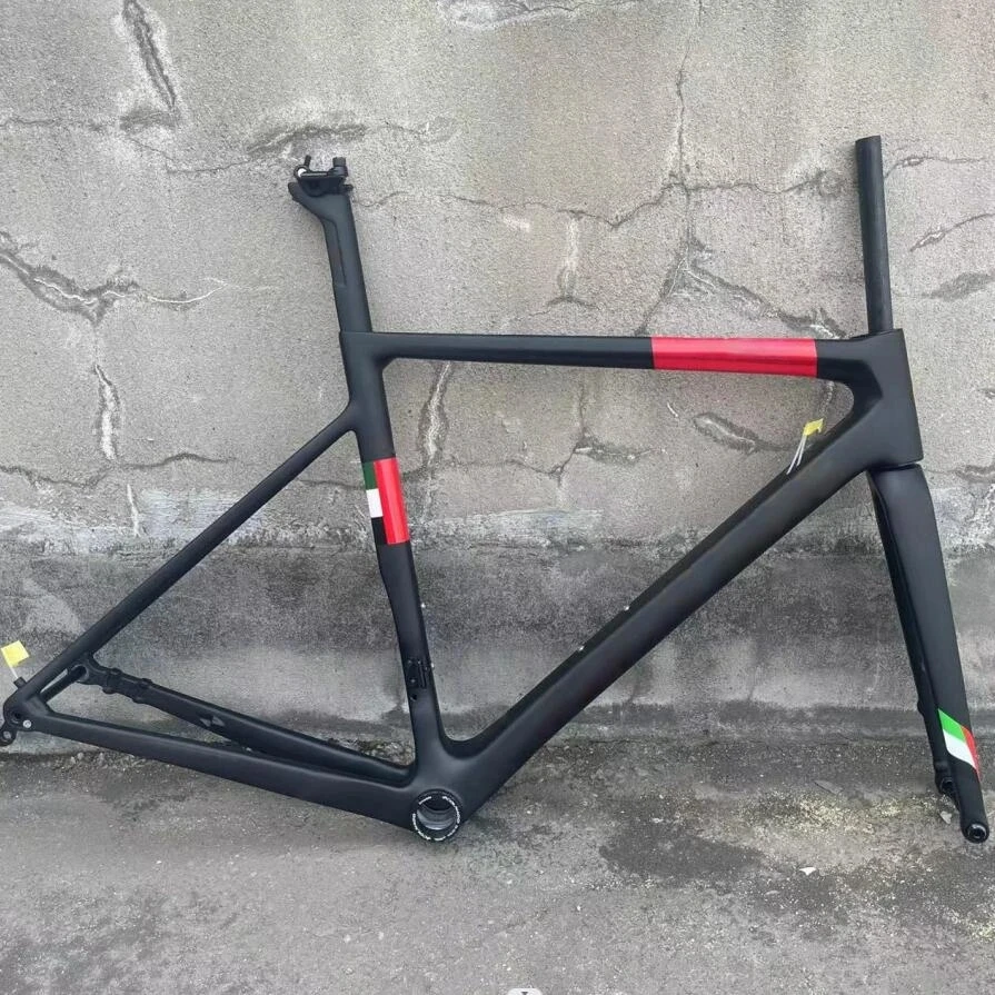 2022 new V3RS all black and gold logo carbon fiber road bike