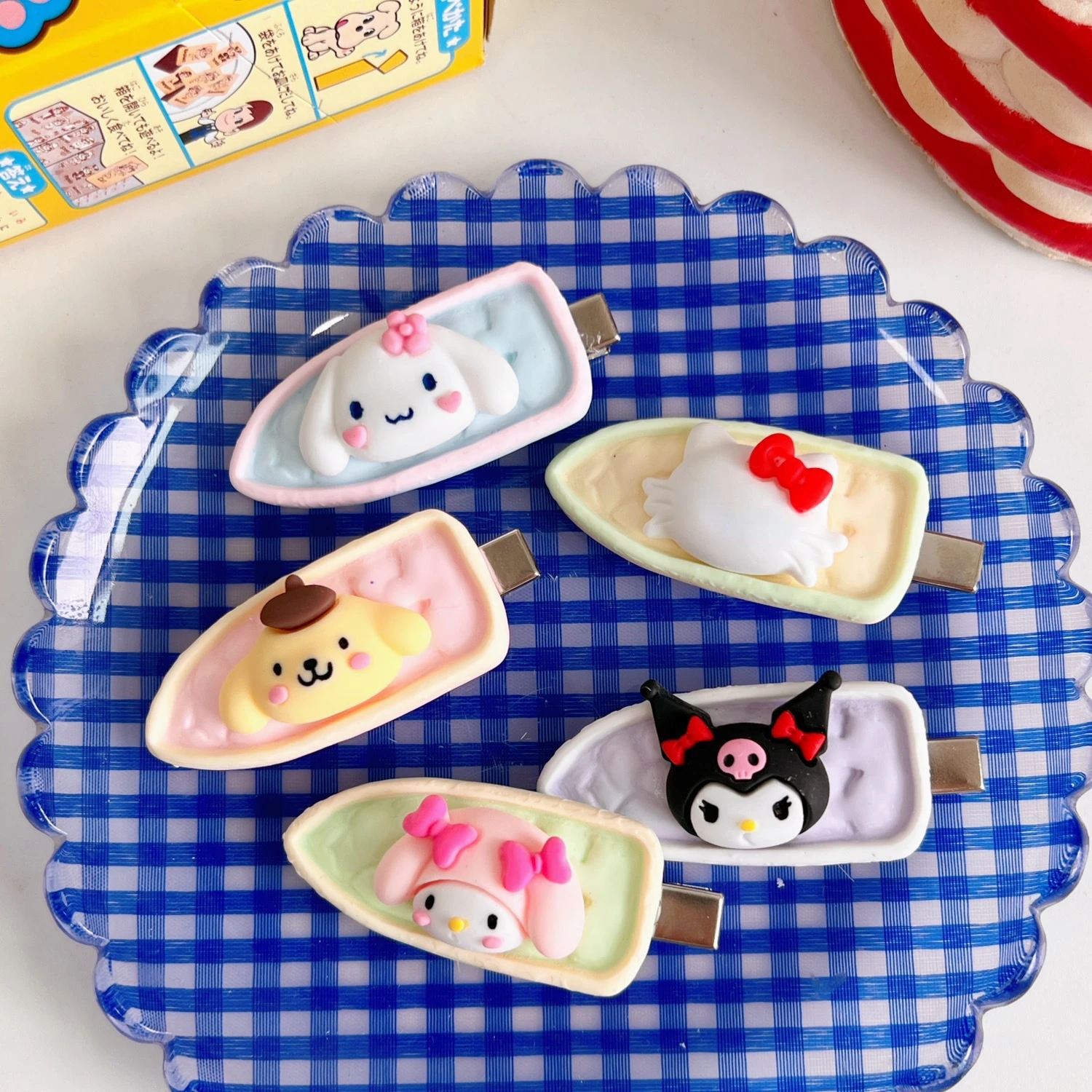 

Заколка для волос Sanrio с челкой, милая мультяшная заколка для волос Kuromi MyMelody с корицей, милый подарок для парикмахерской, милый маленький кро...