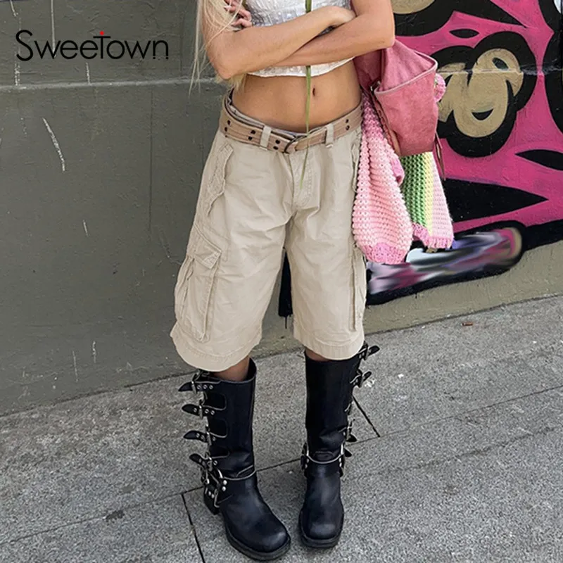 

Шорты-карго женские хлопковые с боковыми карманами и низкой талией