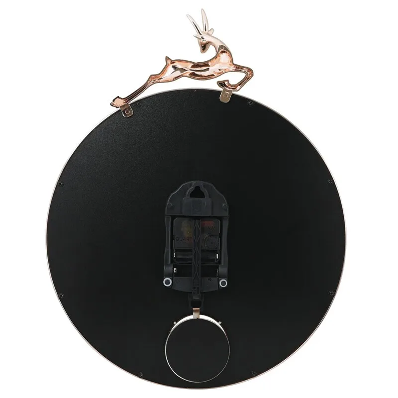 Украсьте вашу гостиную этим искусственным человеком позолоченными