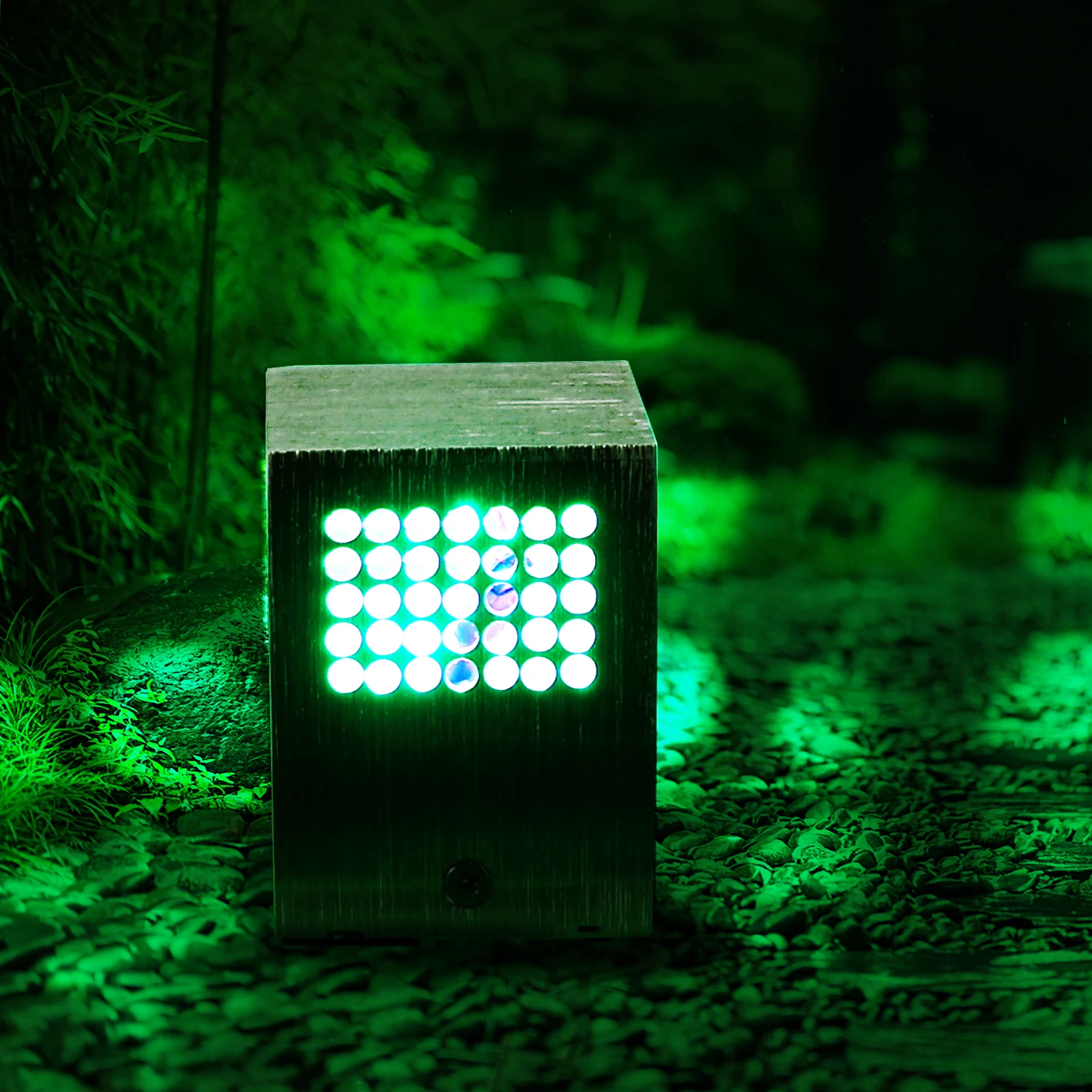 

Modern Square Wall Light Porous Background Wall Decorative Light RGB Wall Flood Light with Remote Control Projection for Hotel