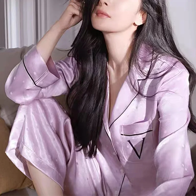 

Spring 2022 New Satin Long-sleeved Trousers Ladies Pajamas Suit Simple Style Polka Dots Long Pajamas Women's Home Service