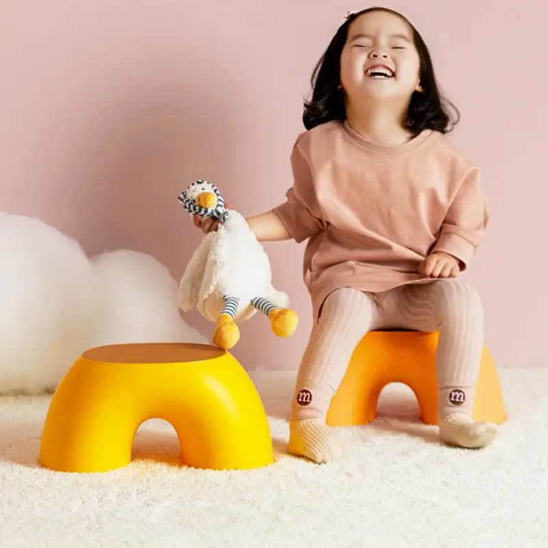 

Детский стул с подставкой для ног мебель для ванной детское Радужное кресло простой домашний круглый нескользящий прочный сменный стул для обуви