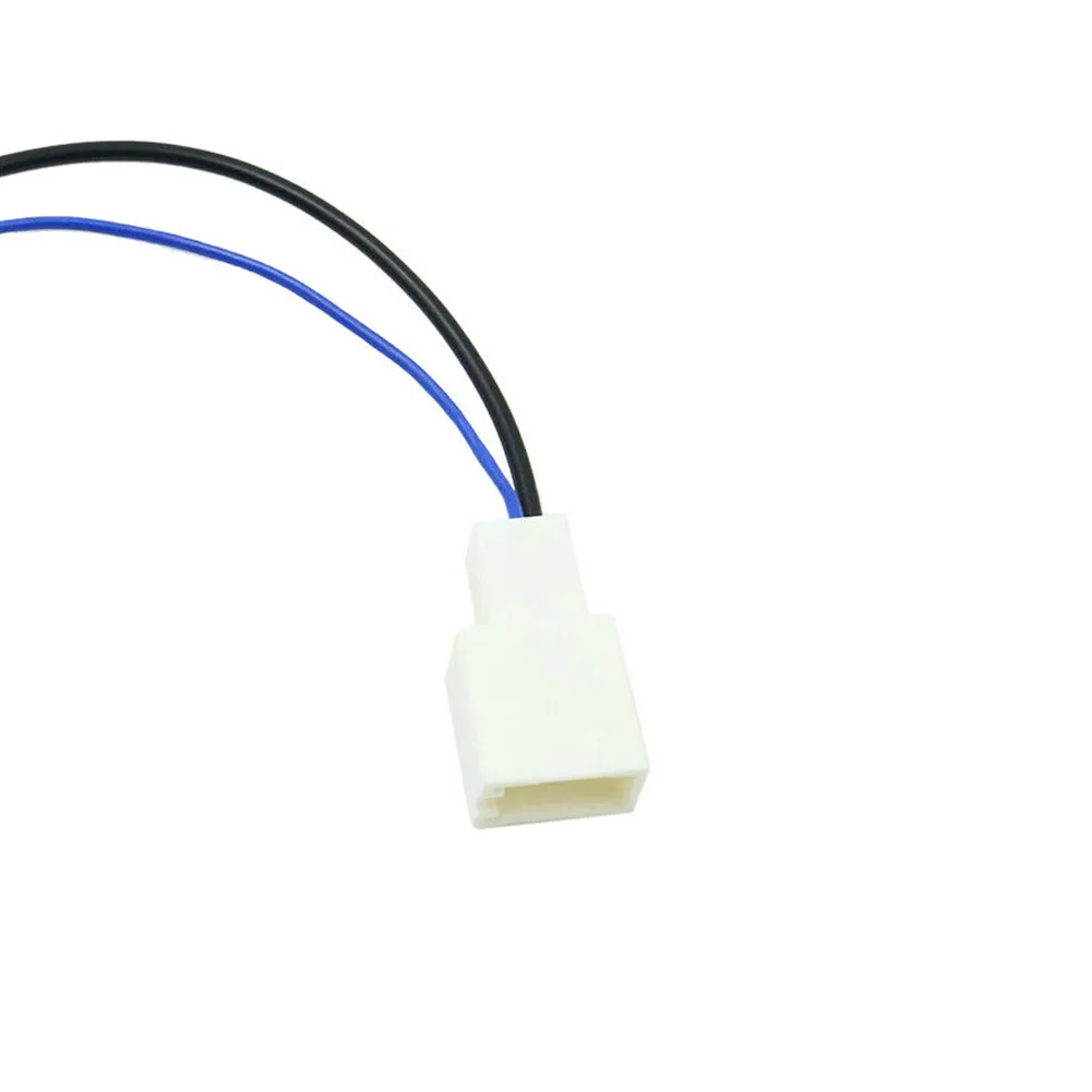 

Antenna Car Antenna Cable Harness Antenna Cable Connector DC 12V Female