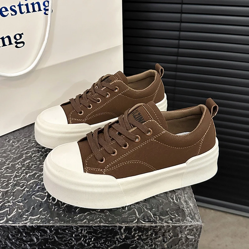 Женские кроссовки разных цветов модные повседневные спортивные туфли на