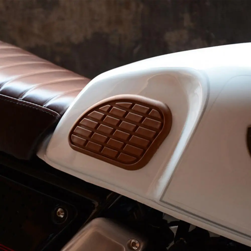 

Durable 2 Pcs/Set Great Lightweight Motorcycle Fuel Tank Sticker Anti-Scratch for Motorcycle