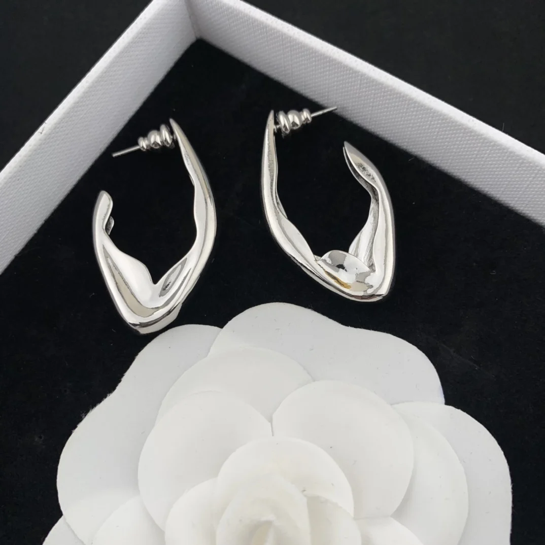 

European and American fashion simple Earrings