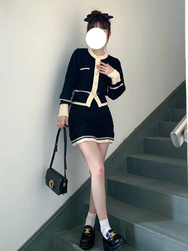 Вязаный свитер юбка костюм из двух предметов женский 2024 новая осенне-зимняя