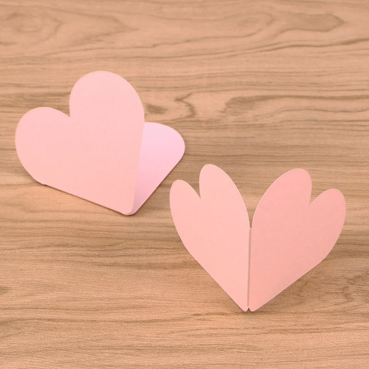 

10pcs Greeting Cards Small Heart Shape Folding for Wedding Christmas Valentines Day