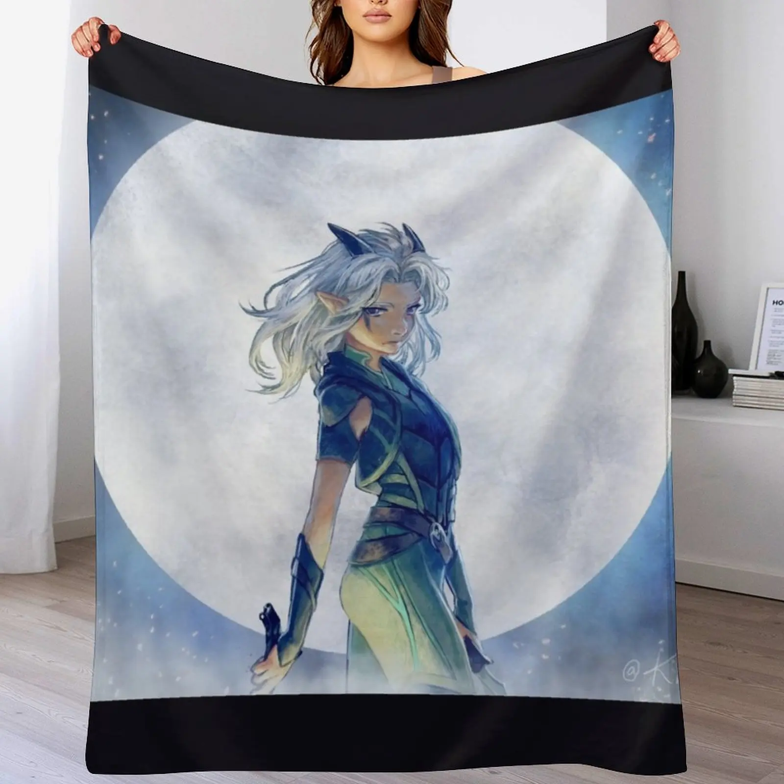 Декоративное одеяло Rayla and Moon