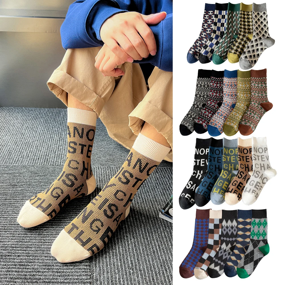 

New National Style Socks Men's Stockings Mid Tube Stockings Autumn And Winter Combed Cotton Retro Floral Socks Ins Tidal Outwear