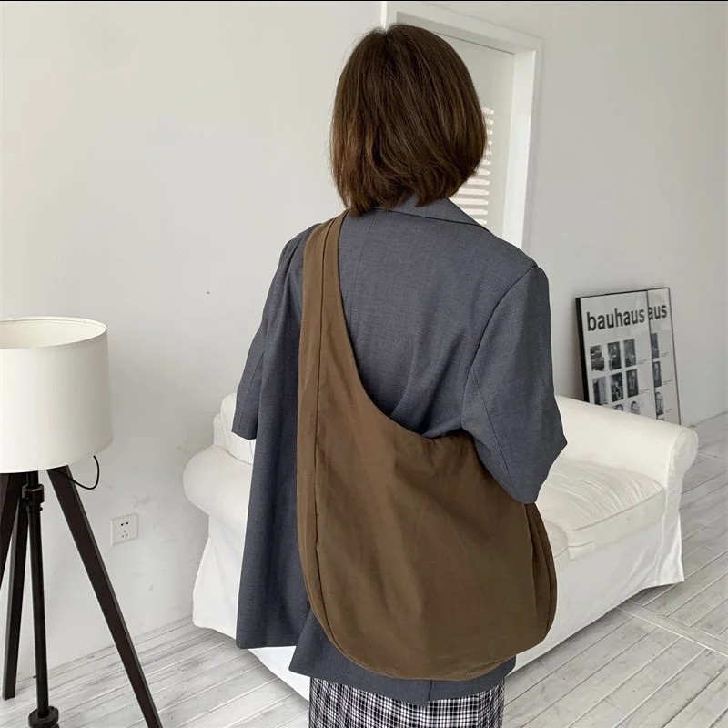 

Female Canvas Crossbody Bags Large Capacity Dumpling Shoulder Bag Retro Fashion Hobos Messenger Bag Solid Color Women Handbag
