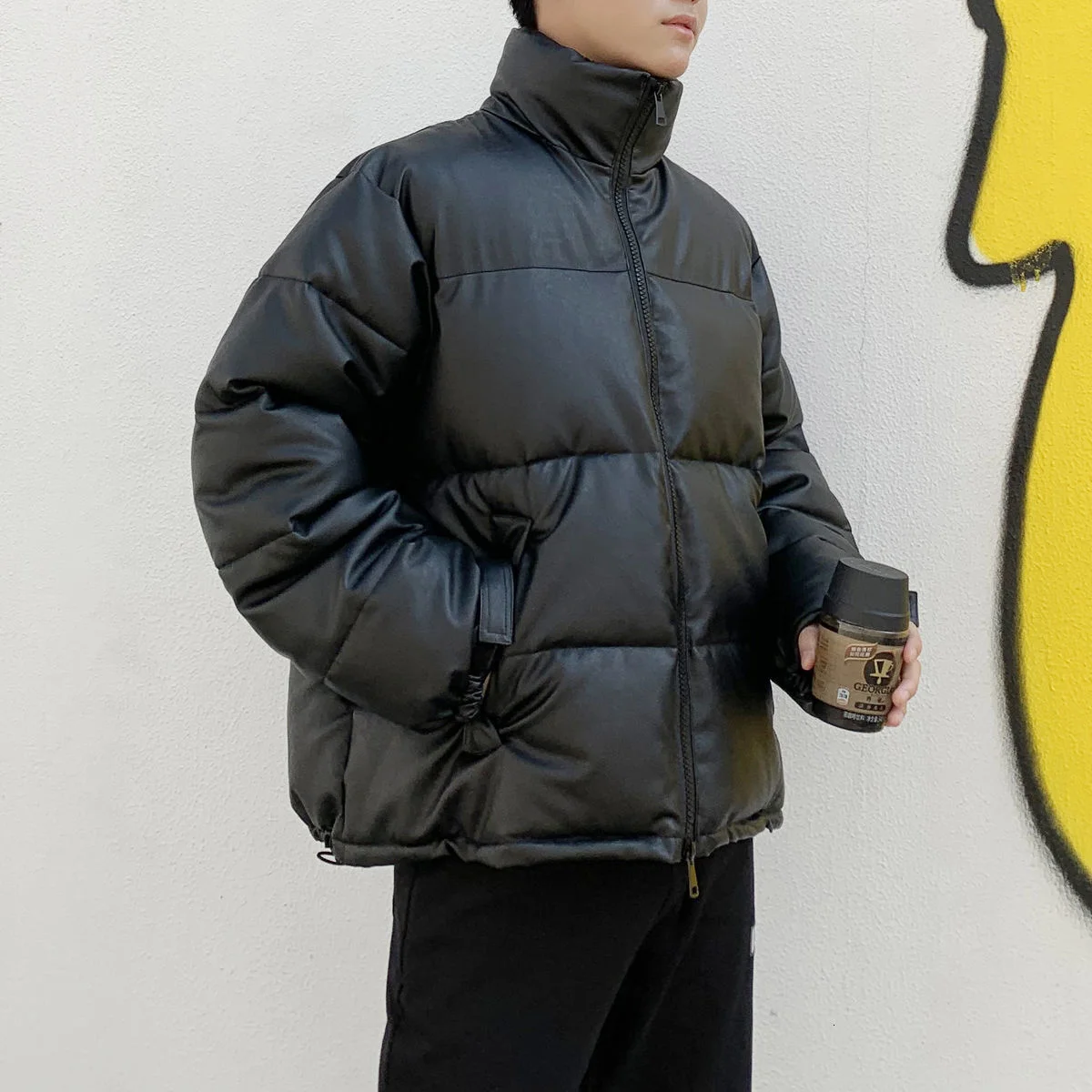 2022 NEW Thicken Solid Color Mens Parkas Oversized Warm Winter Leather Coats Harajuku Fashion Male Loose Cotton Padded Jackets