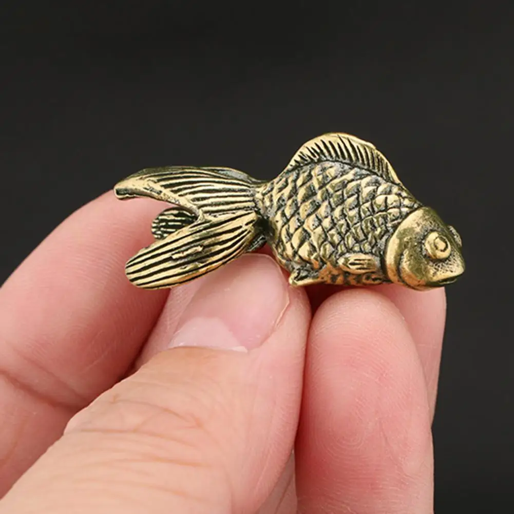 

Fish Sculpture Realistic Looking Exquisite Vivid Decorative Copper Carp Fish Sculpture Ornament Miniature Figurine For Home