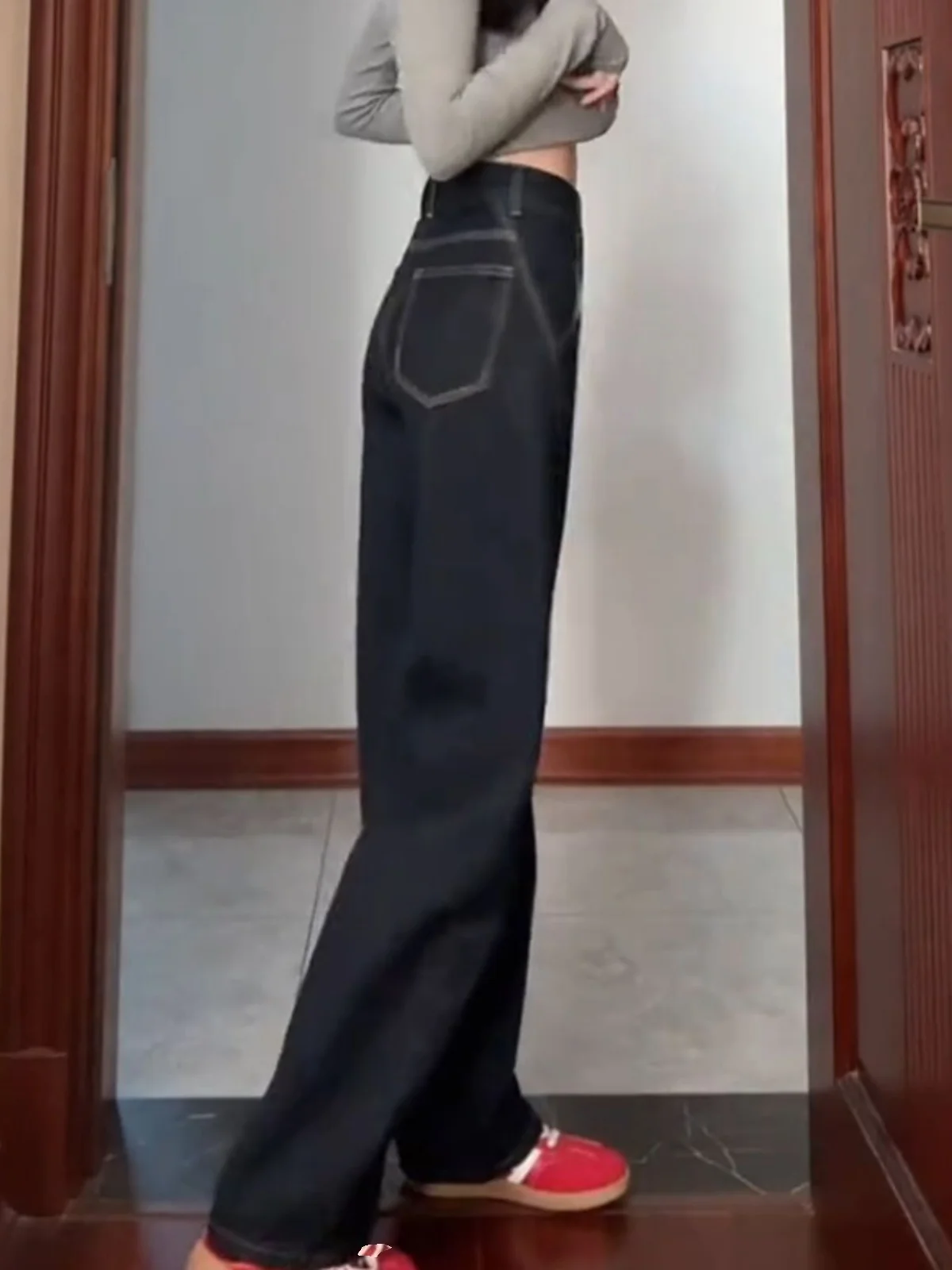 Большие размеры бананы маленькие женские ретро-джинсы с изогнутыми ножками