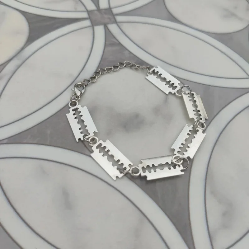 Готический браслет-подвеска с лезвием Y2K готический модный браслет ручной работы