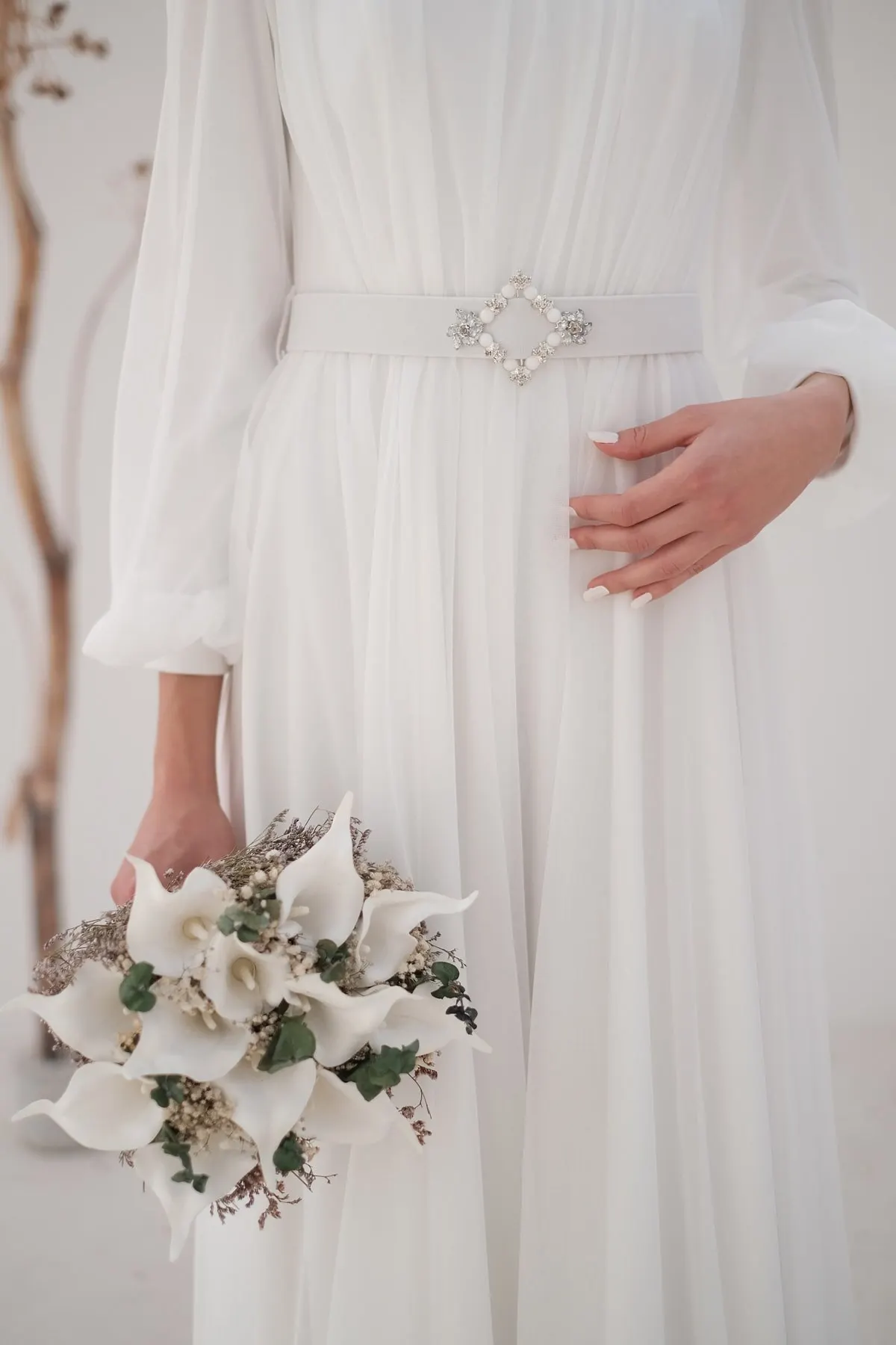 

Bridal Accessories White Bride Flower Wedding Handmade For Bride And Bridesmaids