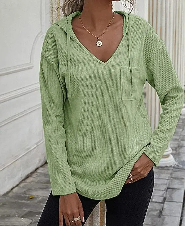 Рисунок 3 - Женская Асимметричная толстовка с капюшоном