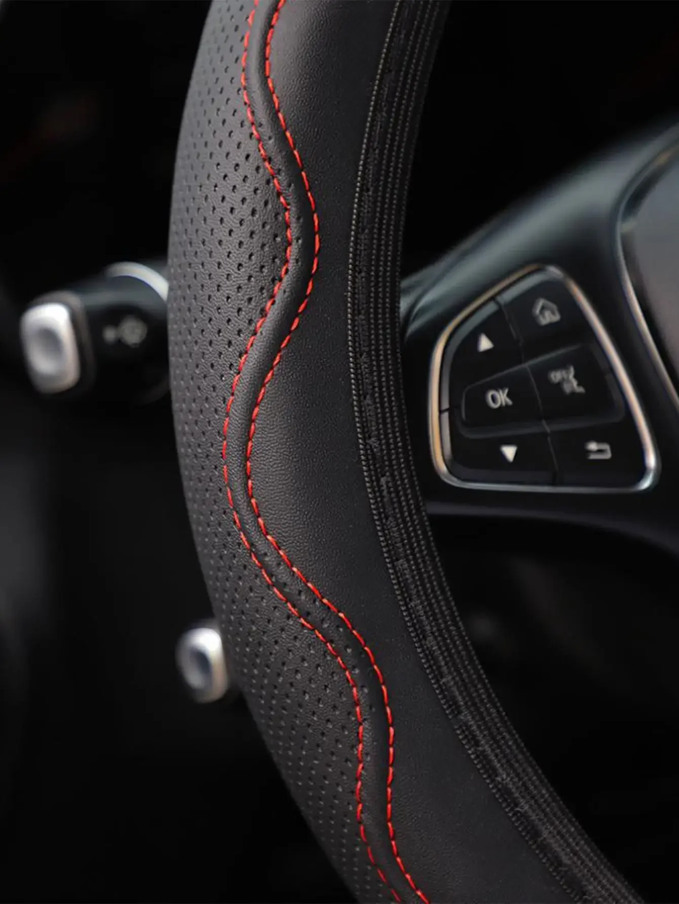 Универсальный чехол на руль автомобиля из волокнистой кожи Four Seasons с волнистым