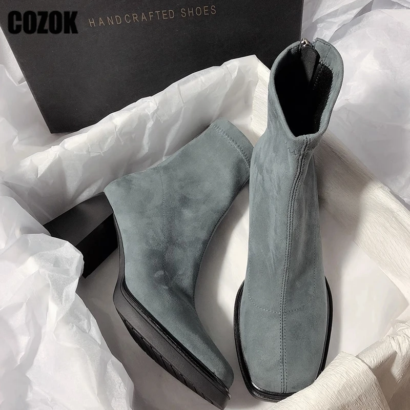 

Женские ботильоны из флока с квадратным носком, новые Винтажные ботинки на толстом каблуке, сезон осень-зима, женские дизайнерские ботинки-лодочки, 2023