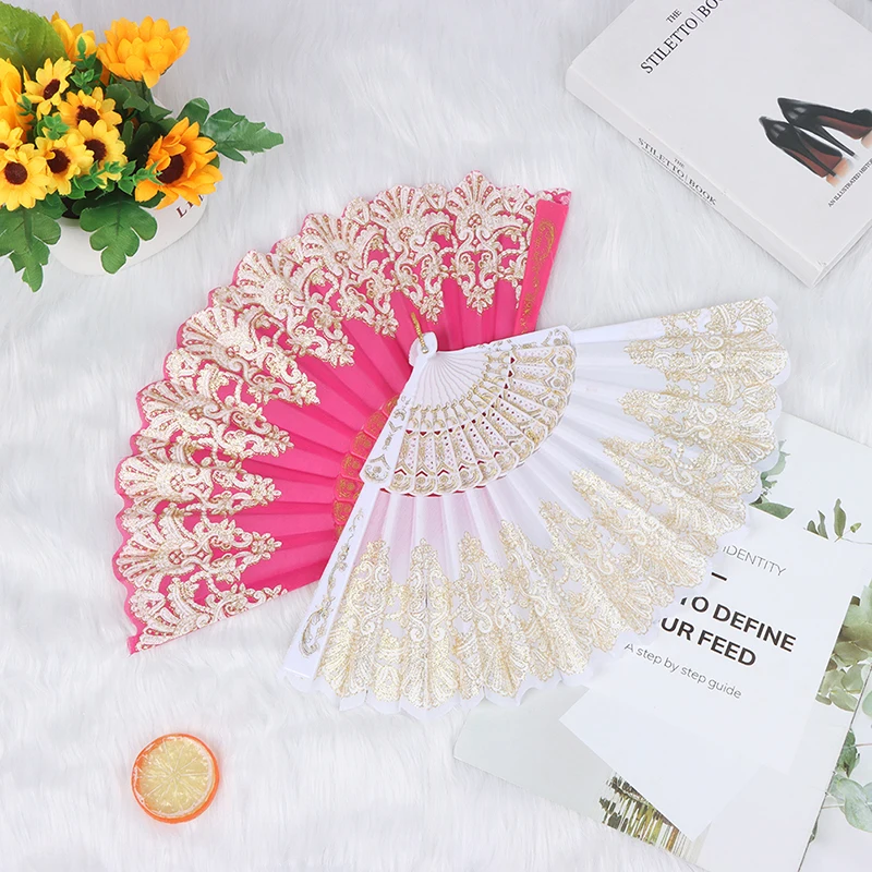 

Chinese Folding Fans Vintage Bamboo Hand Fan Lace Silk Folding Hand Held Solid Fan Dance Wedding Party Decor Home Ornaments Gift