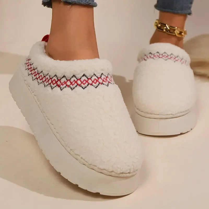 Женские плюшевые ботинки на толстой подошве