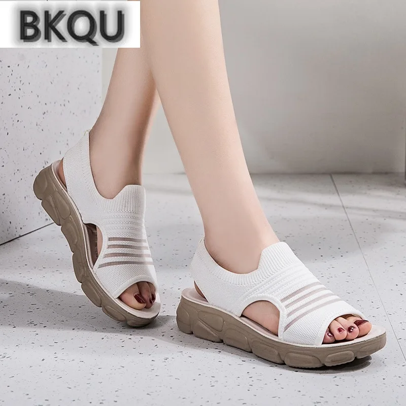 

2022 Summer New Style Ladies Mesh Casual Sandals Ladies Wedge Outdoor Platform Shoes Ladies Slip-On Comfort Shoes Plus Size