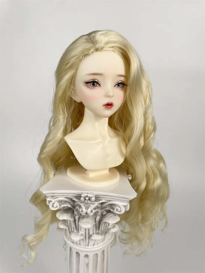 Цена Парик Sd/bjd, 1/3, 1/4, 1/6, высокотемпературный, Шелковый, с разрезом, стиль большой волны, различные цвета