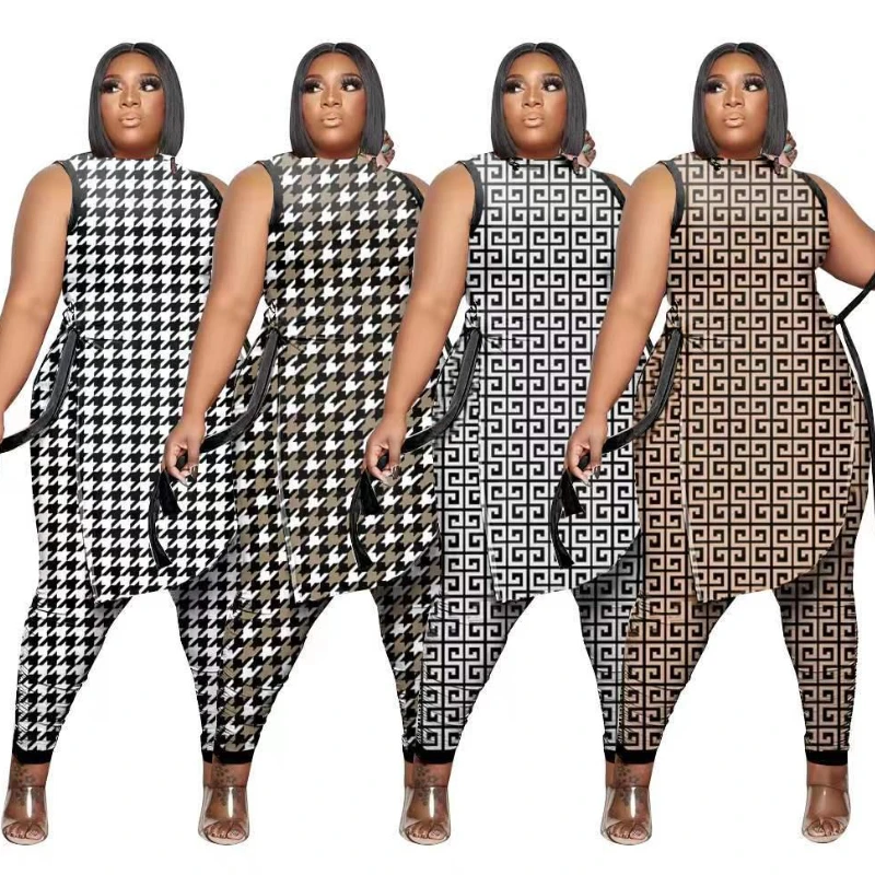 

Женский костюм-двойка, без рукавов и брюк